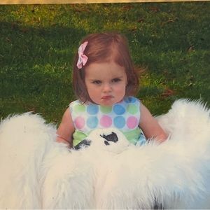 Meet your Posher, Avery